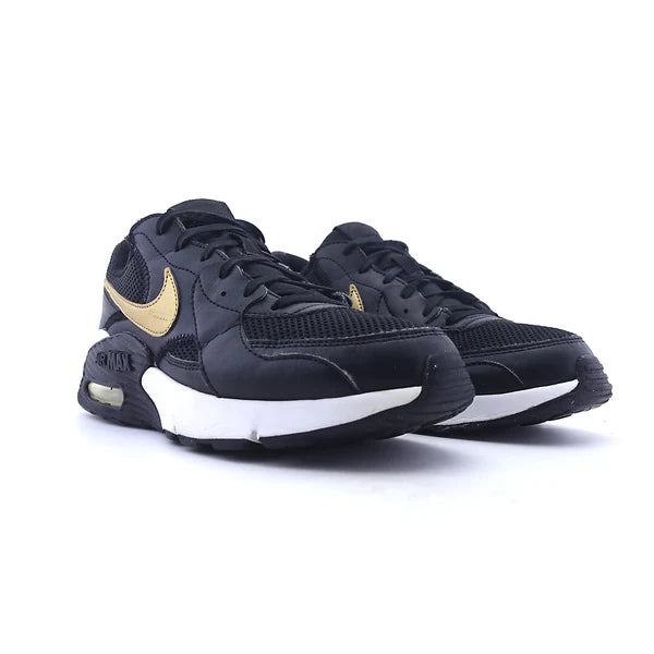AirMax Luxe Sneakers – Black & Gold
